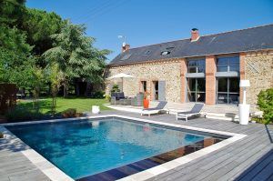 Pose de piscine sur mesure à angers