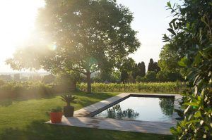 Installation de piscine creusée à angers